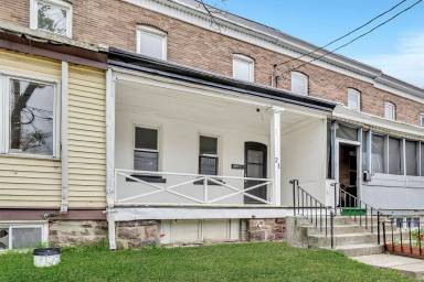 Main picture of 21 Adella Ave