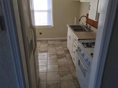 Main picture of 4332 Norton Ave