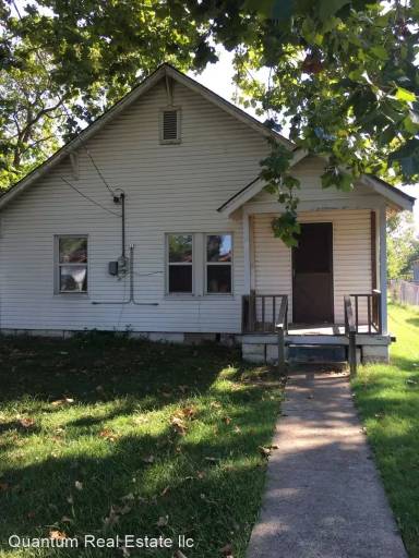 Main picture of 3919 Rowe Ave