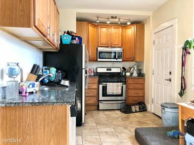 Main picture of 3571 W Henderson St