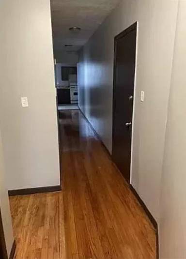 Main picture of 7264 S Constance Ave