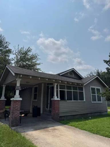 Main picture of 2023 Hackemann Ave