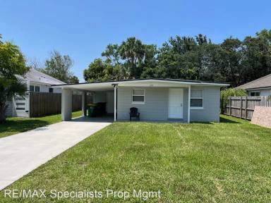 Main picture of 601 7th Ave S