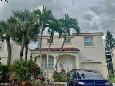 Main picture of 15349 NW 7th St