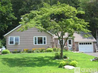 Main picture of 5 Conrad Rd