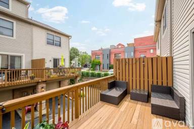 Main picture of 1720 Merriman Ct