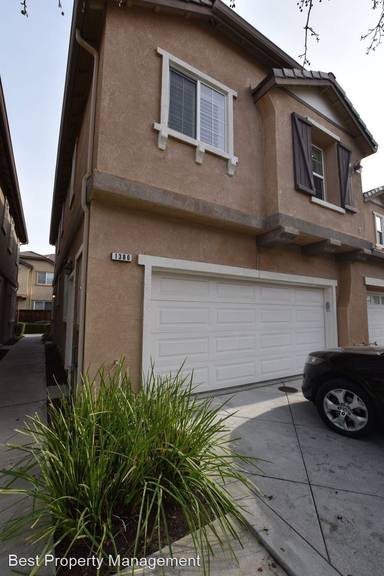 Main picture of 1386 Kubicek Way