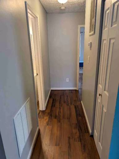Main picture of 3612 Lakeview Pkwy
