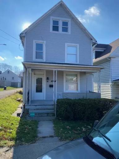 Main picture of 332 North St