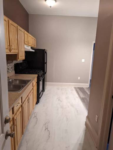 Main picture of 800 N Washington St Apartments