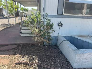 Main picture of 137 N 88th Way