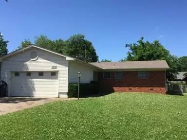 Main picture of 7473 E 30th St
