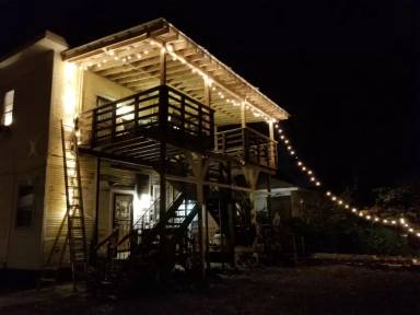 Main picture of 305 N Willett St