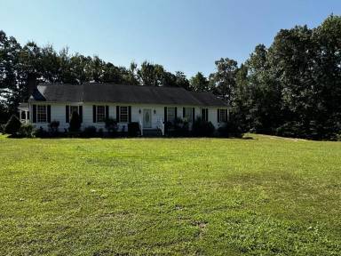 Main picture of 13340 Villeboro Rd