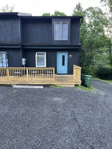Main picture of 278 Randolph Rd