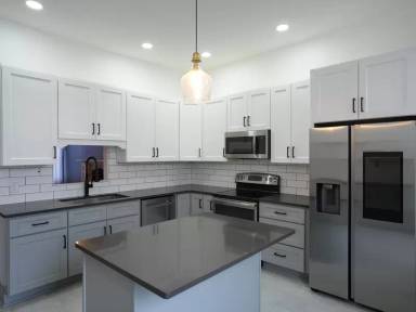 Main picture of 120 Hamilton St