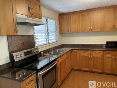 Main picture of 2914 Kalihi St