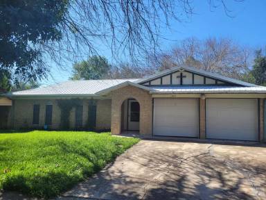 Main picture of 1901 Standridge St