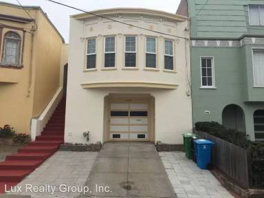 Main picture of 2444 33rd Ave