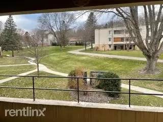 Main picture of 2011 Viking Dr NW