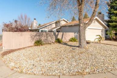 Main picture of 7563 Monogram Dr