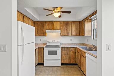 Main picture of 1300 Palmer House Ct