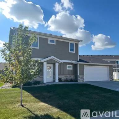 Main picture of 4501 E Whisper Ridge Pl