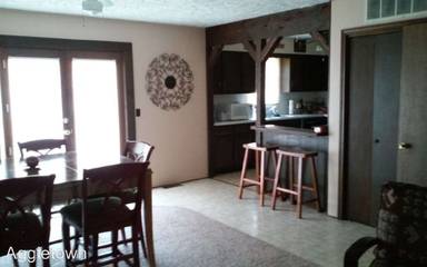 Main picture of 2611 Rogers Blvd