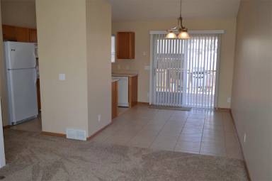 Main picture of 7932 Curtis Ave