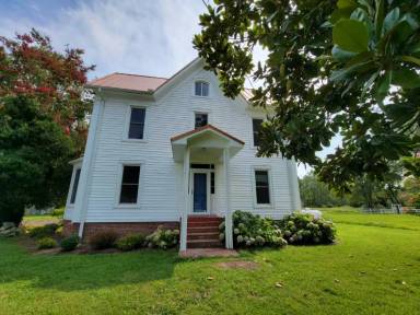 Main picture of 27613 Fairmount Rd