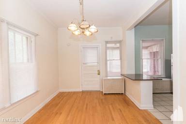 Main picture of 2333 W Montana St