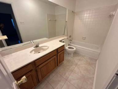 Main picture of 3405 Orchid Ln