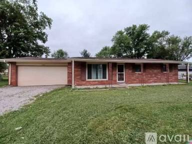 Main picture of 1247 Evelyn St