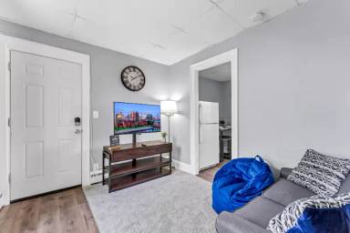 Main picture of 77 Union St