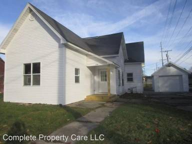 Main picture of 1420 S G St