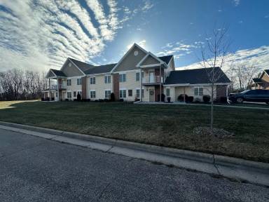 Main picture of 575 W Sunset Dr