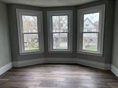 Main picture of 341 Massachusetts Ave