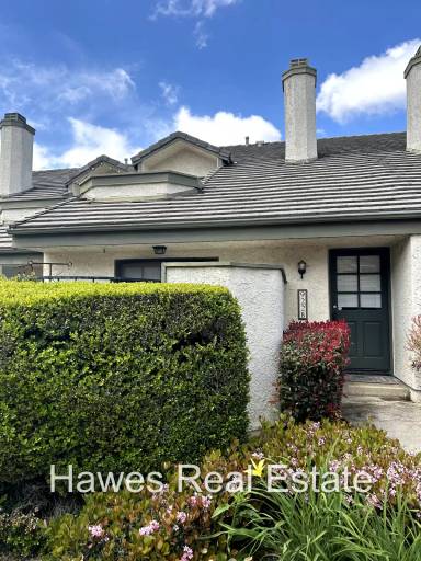 Main picture of 922 W Arrow Hwy