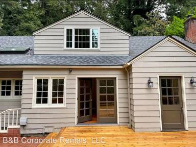 Main picture of 15750 Springbrook Ct