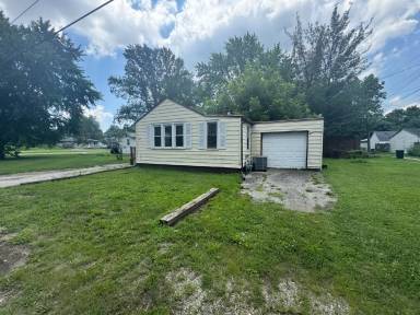 Main picture of 2601 S Walnut St