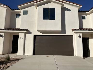 Main picture of 213 N 2470 W