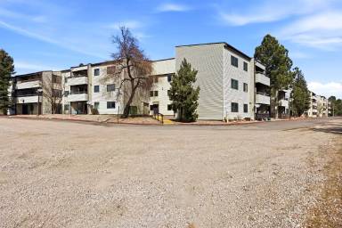 Main picture of 6530 Delmonico Dr