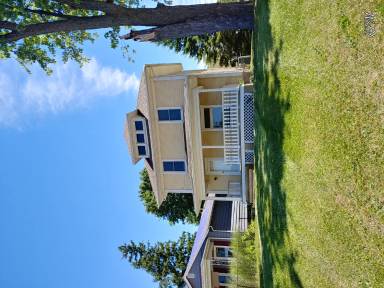 Main picture of 1409 S 9th St