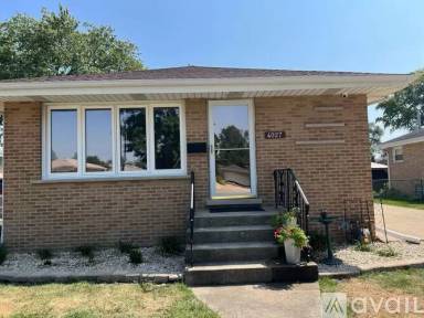 Main picture of 4027 Goss Ave