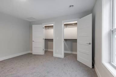 Main picture of 2904 California St NE