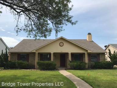 Main picture of 1820 Culberson Dr