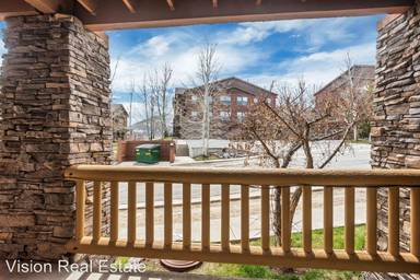 Main picture of 1736 W Fox Bay Dr