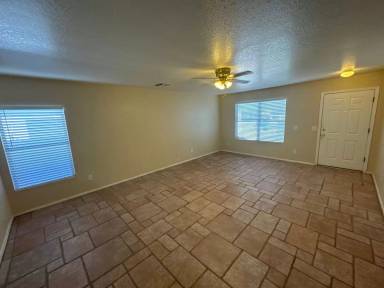 Main picture of 5410 S Crown Jewel Dr