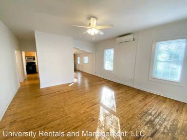 Main picture of 501 NW 3rd St