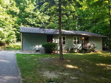Main picture of 4055 S Thornapple Holw
